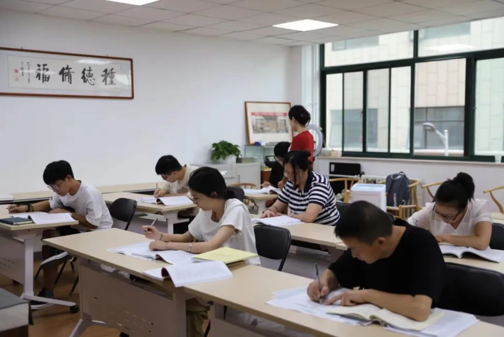 屏幕截图 2024-08-06 100331.png